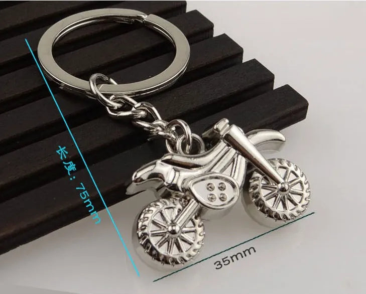 New Design Cool Luxury  metal Keychain Car Key Chain Key Ring Motorcycle helmet key chain For New Simulation Gifts 17335