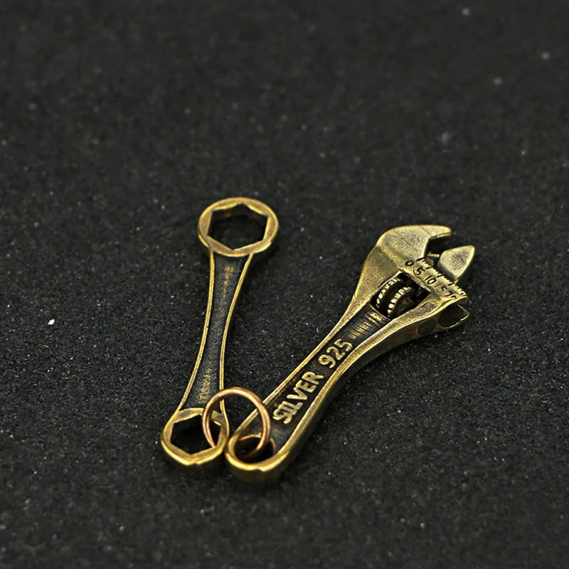 Vinatge Solid Brass Wrench Key Chain Pendant Handmade Pure Copper Mini Spanner Keychains Pendants Motorcycle Car Tool Key Rings